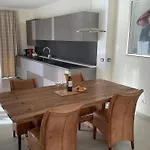 Panoramica Di *