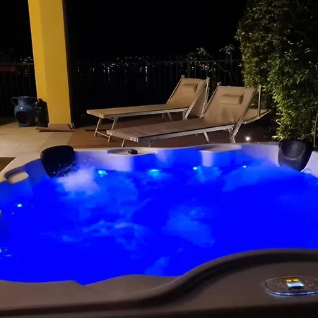 Panoramica Di Апартаменты
