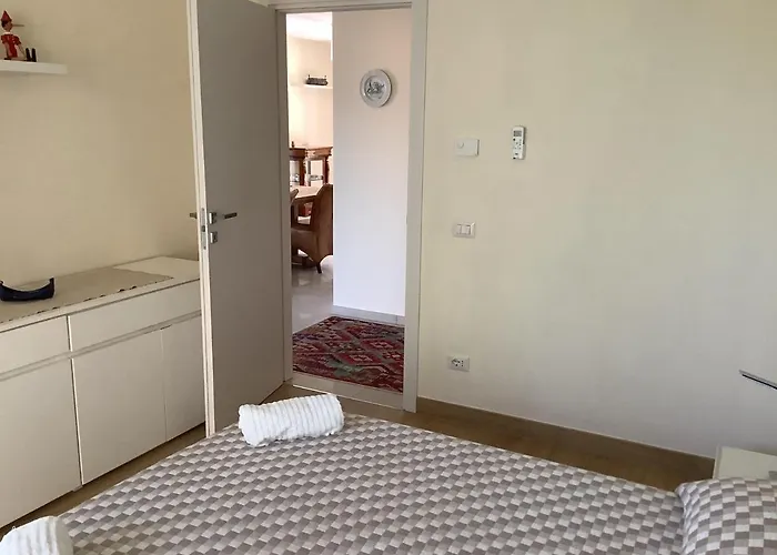 Апартаменты Panoramica Di Colonno